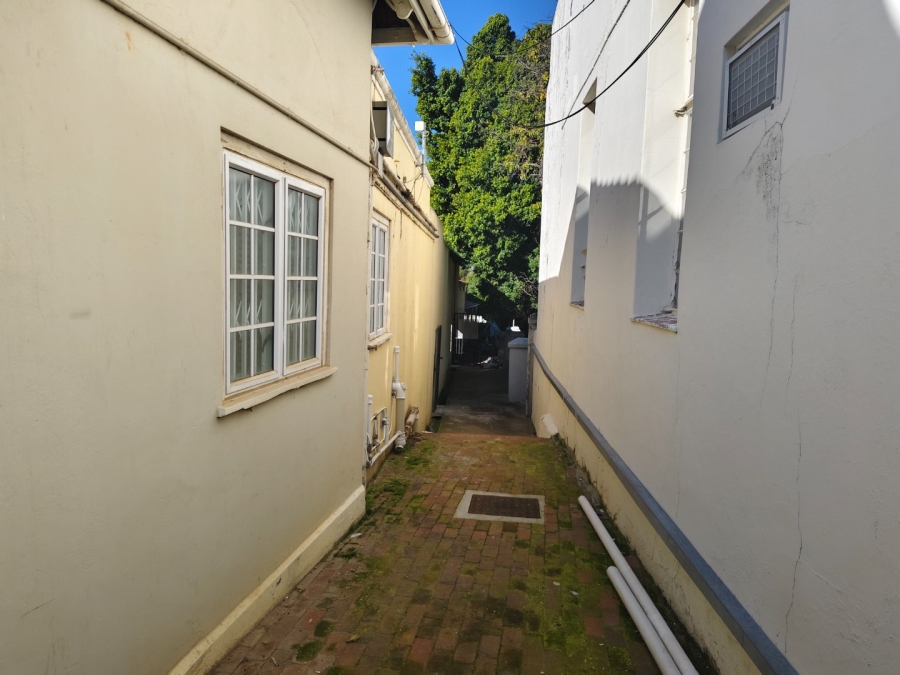Commercial Property for Sale in Hoog En Droog Western Cape